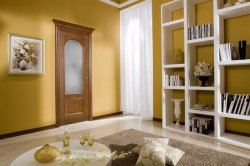 Золотистый интерьер комнат - богатство вашего дома